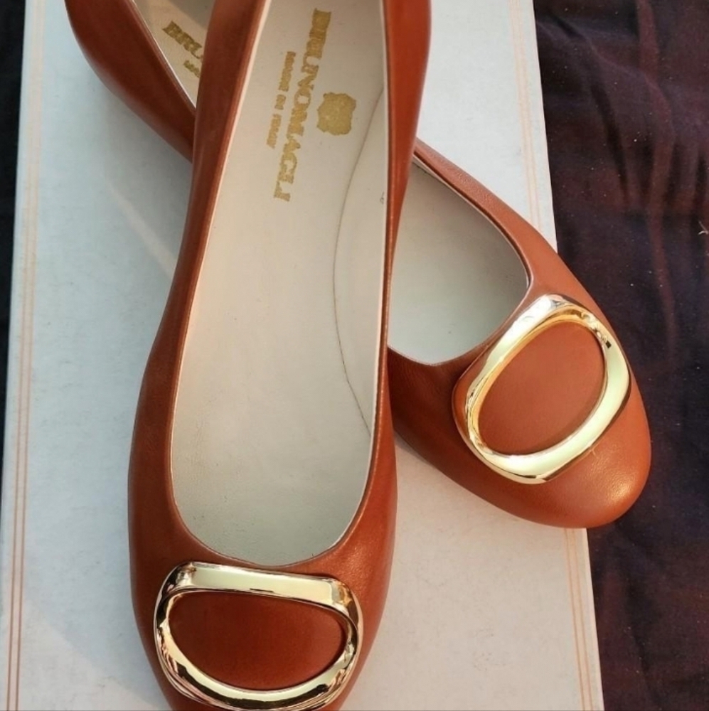 Bruno Magli Women's Brown and Tan Ballet-shoes
